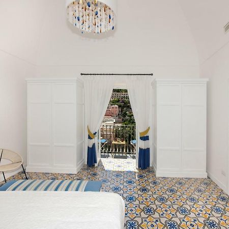 Punta Re Hotel Positano Buitenkant foto