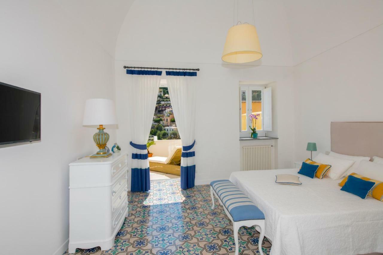 Punta Re Hotel Positano Buitenkant foto